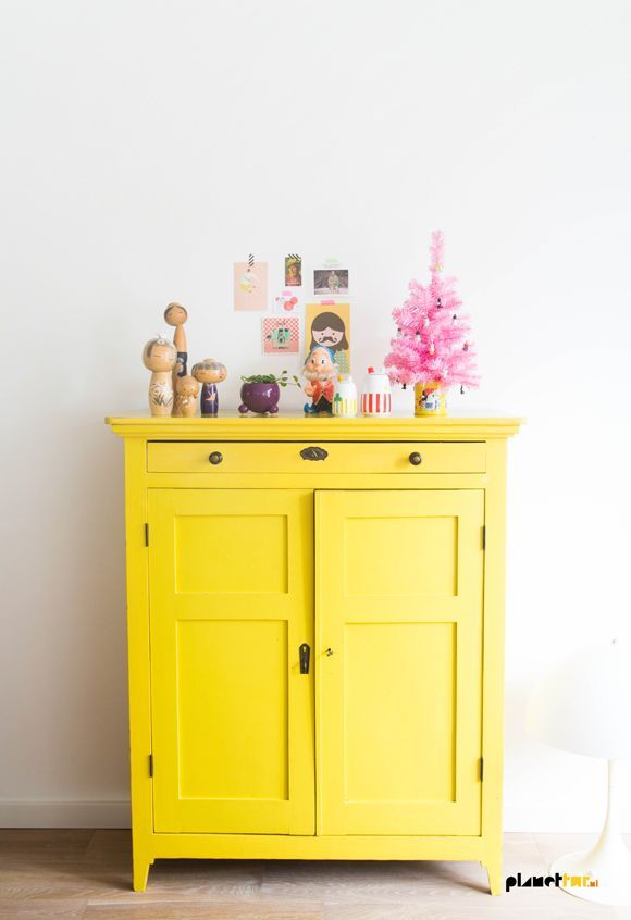 Repaint Old Furniture best cheap home décor 